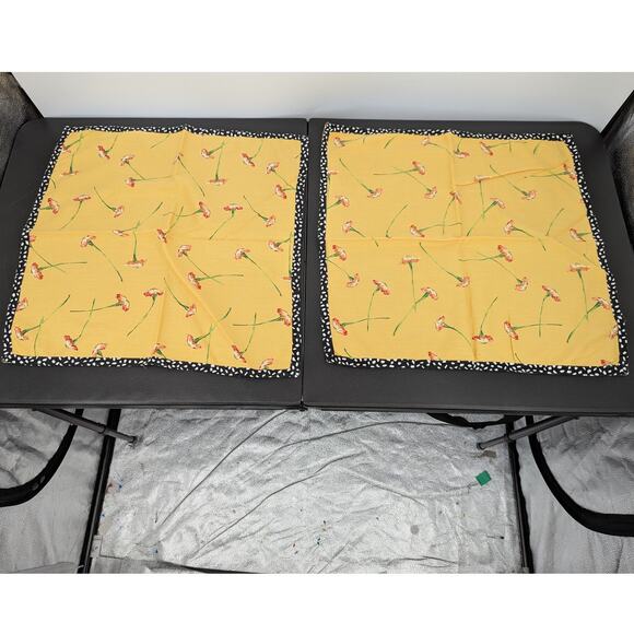 Droll Designs Set of 4 Cloth Napkins Yellow Floral Black Trim 100% Cotton 90s - Picture 1 of 7